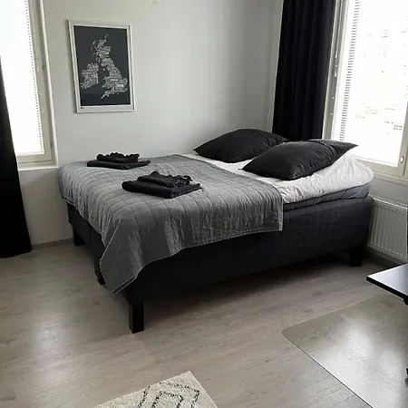 Cozy Two Bedroom With Sauna, Garden And Terrace