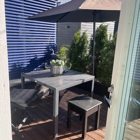 Cozy Two Bedroom With Sauna, Garden And Terrace Appartement Espoo